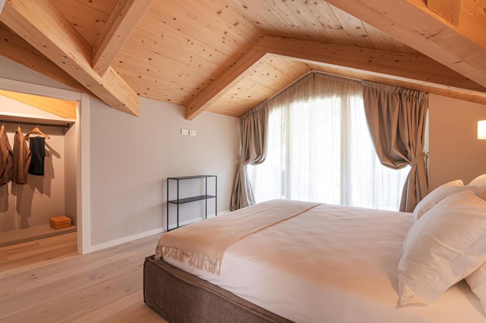 Lago Dorato Luxury Apartments & Villa - Lake Como View 콜리코 외부 사진