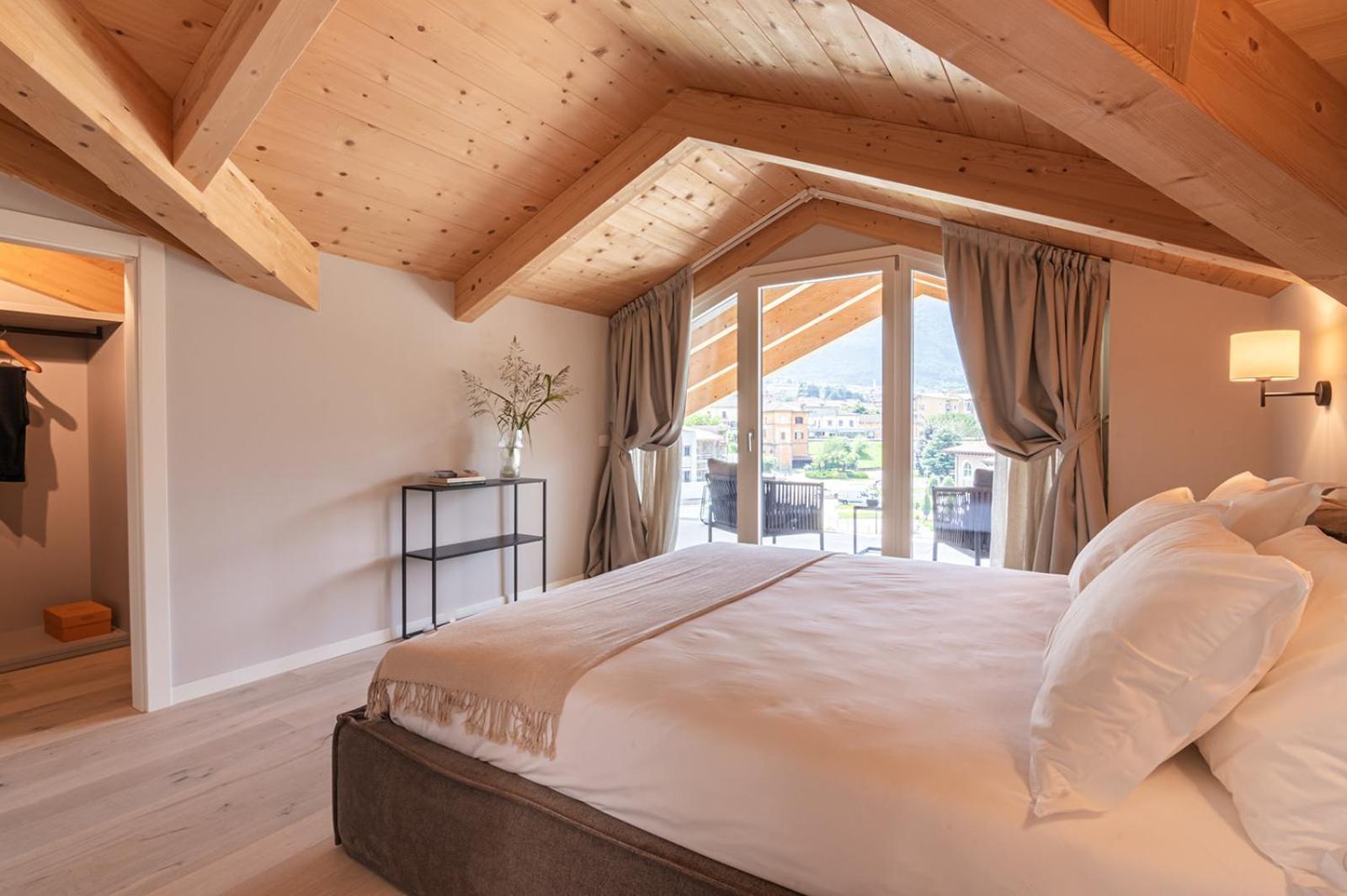 Lago Dorato Luxury Apartments & Villa - Lake Como View 콜리코 외부 사진