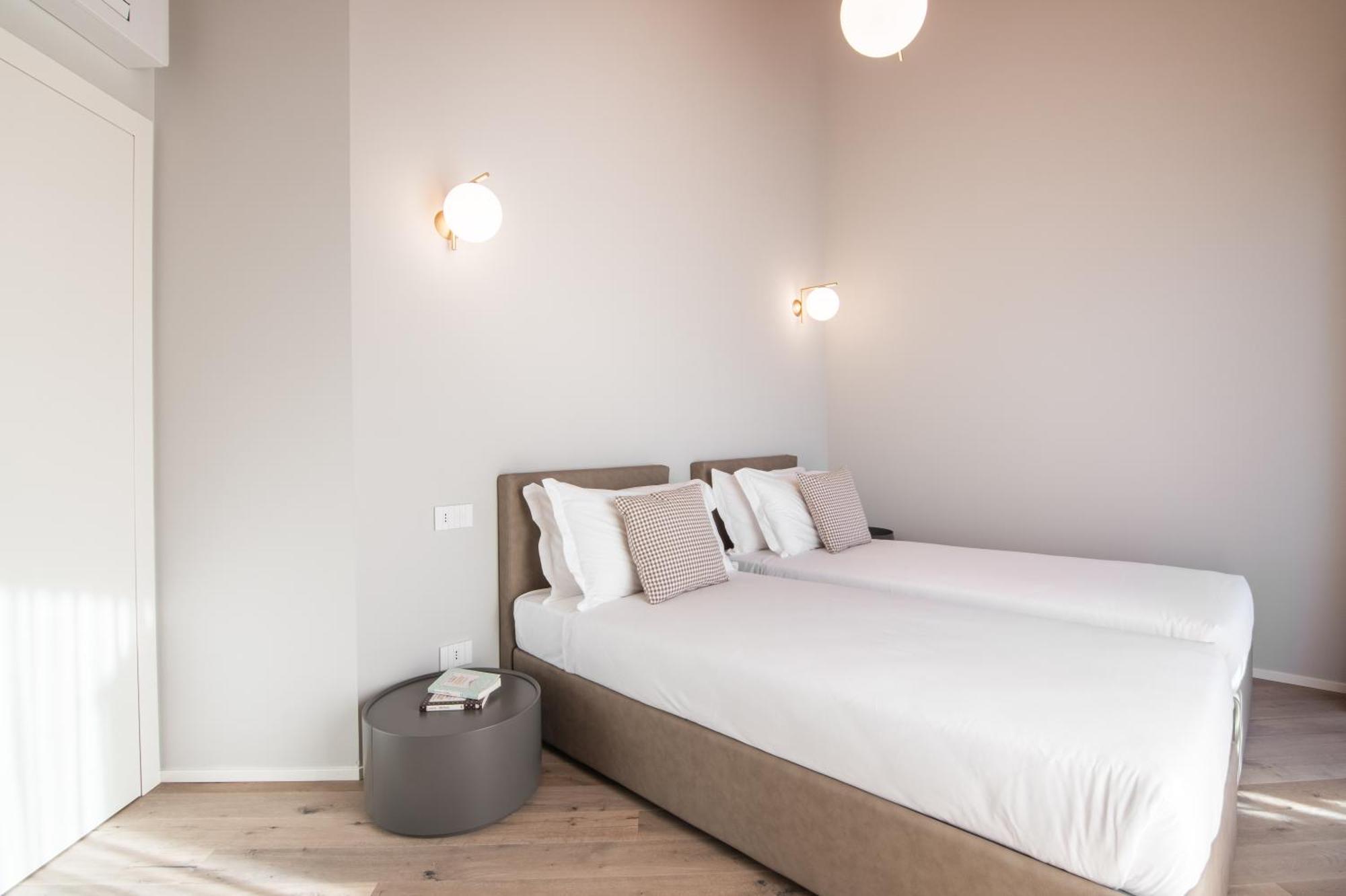 Lago Dorato Luxury Apartments & Villa - Lake Como View 콜리코 외부 사진