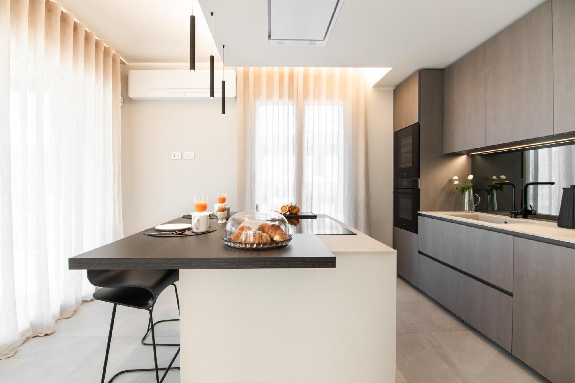 Lago Dorato Luxury Apartments & Villa - Lake Como View 콜리코 외부 사진