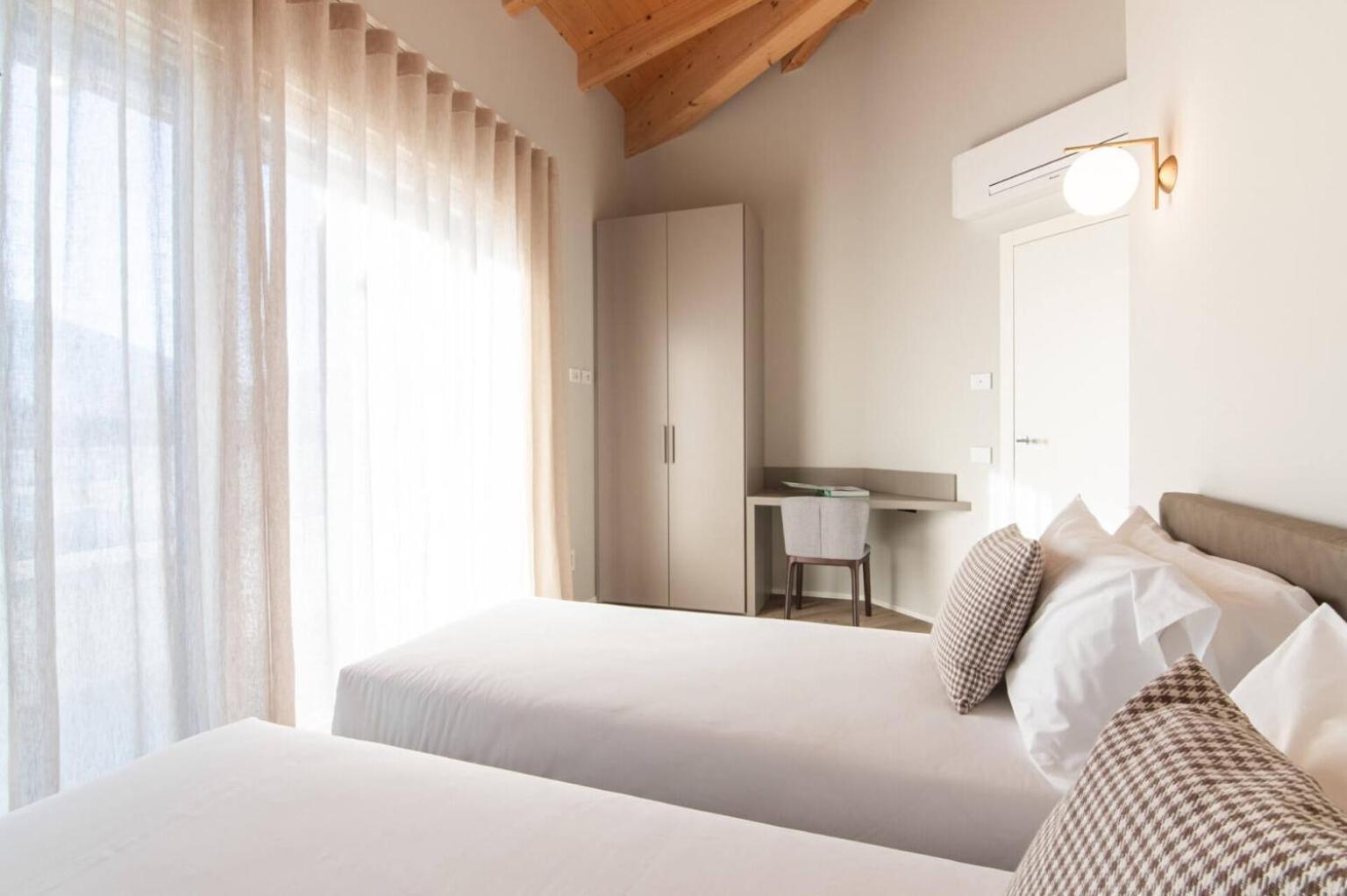 Lago Dorato Luxury Apartments & Villa - Lake Como View 콜리코 외부 사진